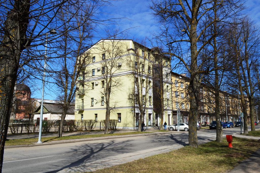 Marina Apartment Narva Exterior foto